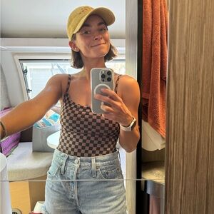 Meet your Posher, Rebeka